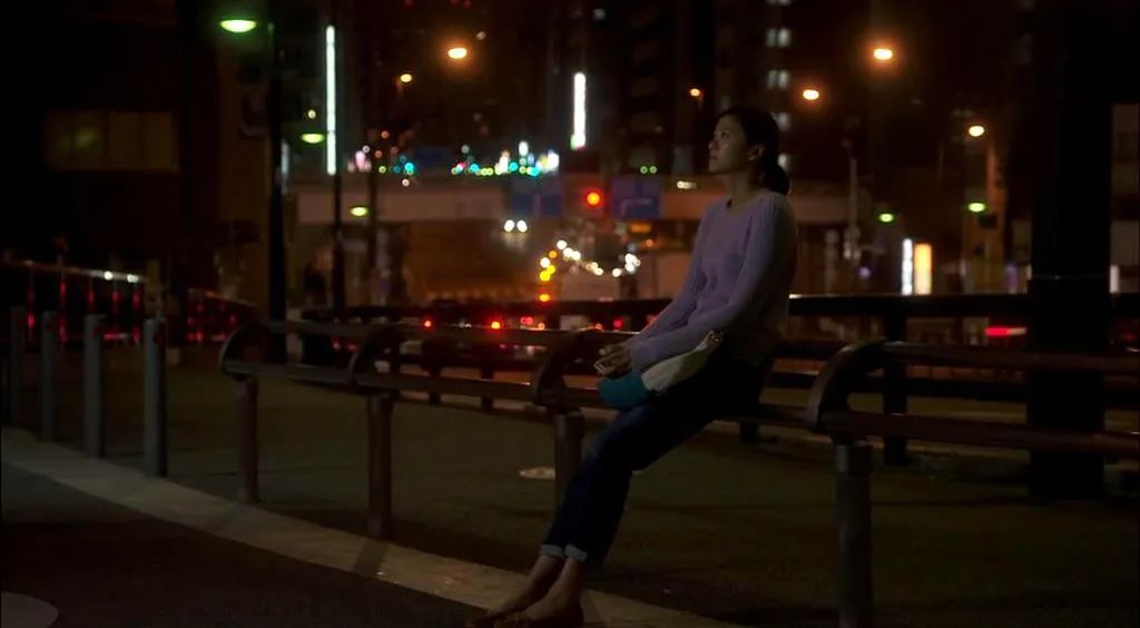 60岁大爷当“伪娘”约会千名直男，3年拍1600段视频看完天塌了…