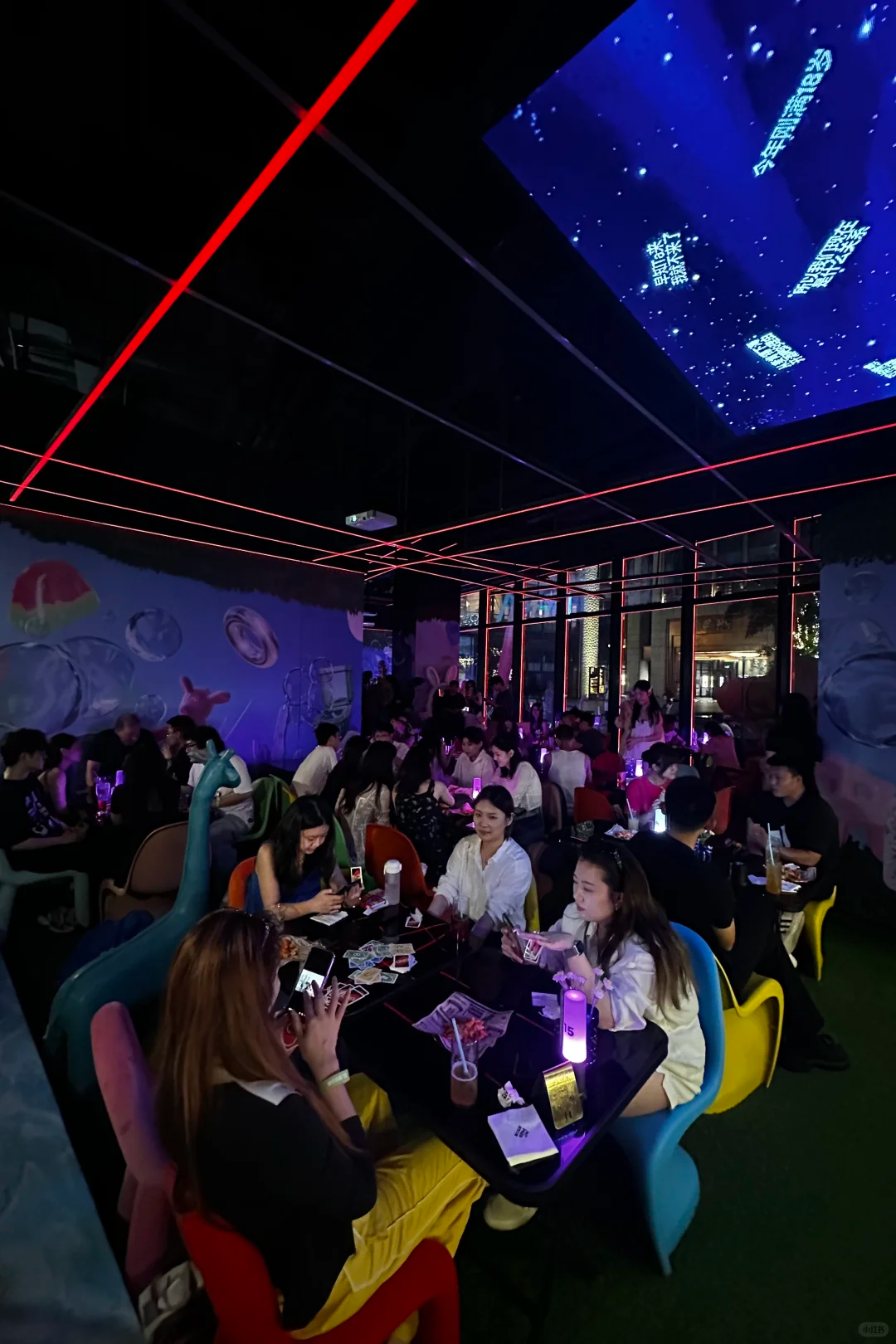 从衡水中学里长出来的夜店博主